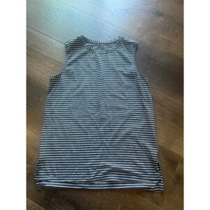 Lululemon Love Tank Top Gray White Striped Sleeveless Crew Neck Workout Shirt 8